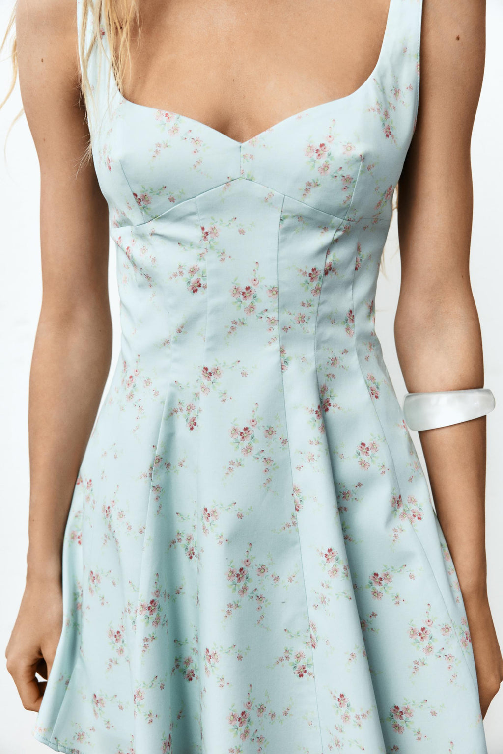 VESTIDO CORTO POPELÍN FLORES